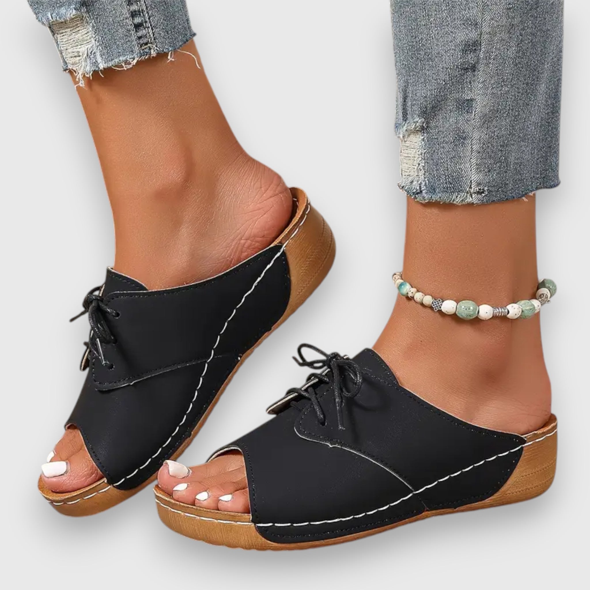 Saskia – Sandály ve vintage stylu