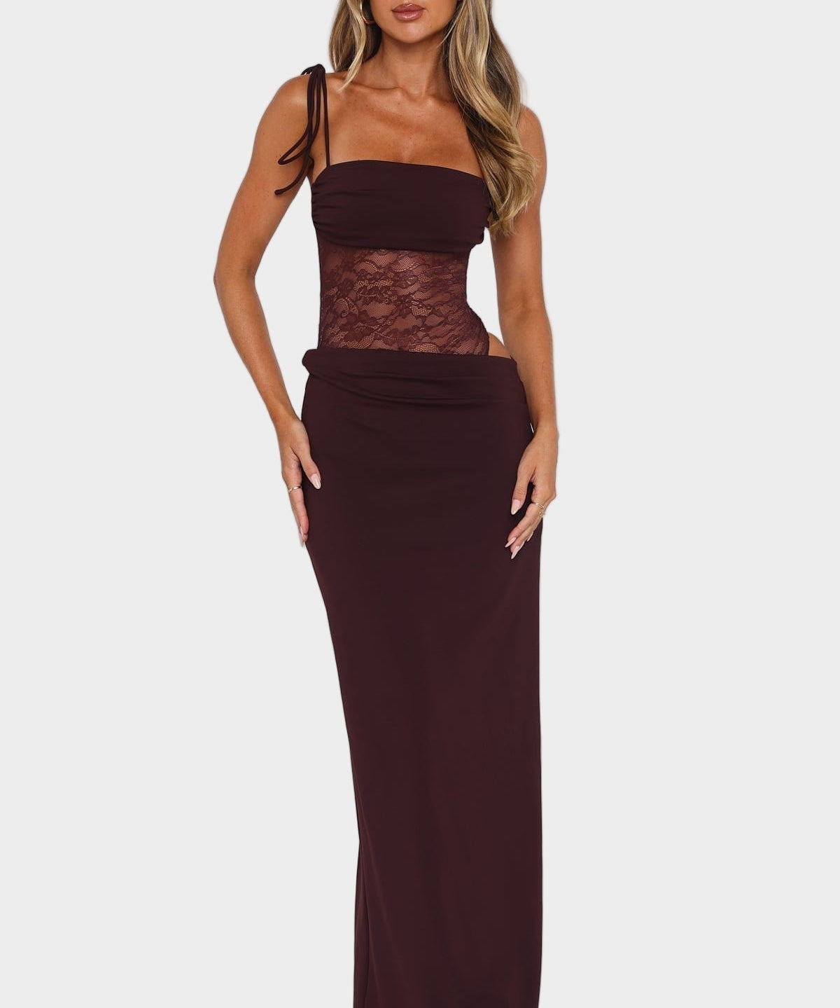 Maxi Šaty s Volným Střihem a Vytříbenou Elegancí