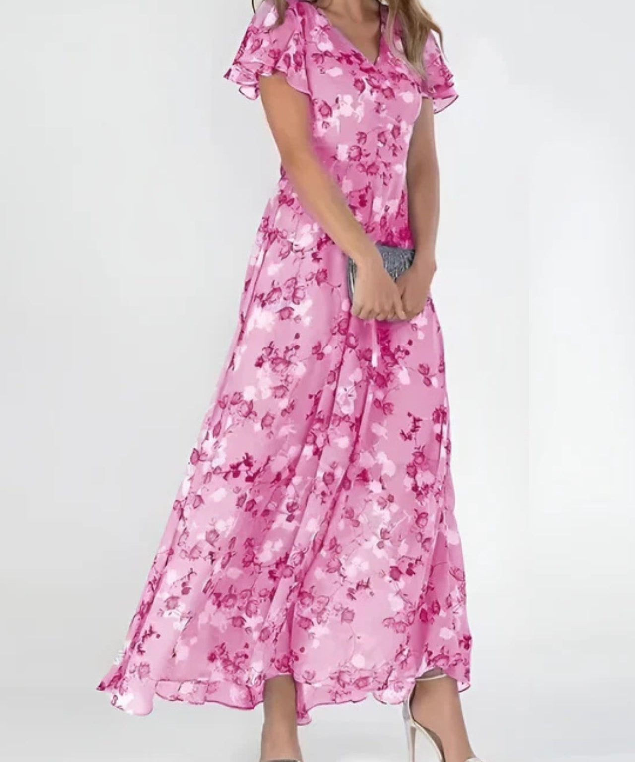 Elegantní Šaty Zakrývající Břicho