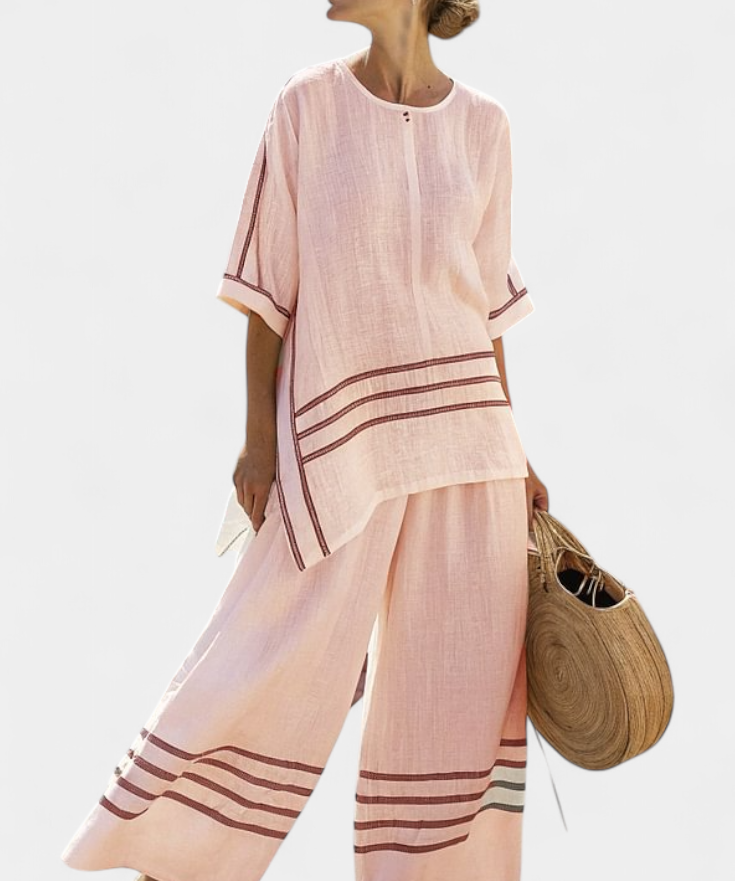 Overal s širokými pruhy a asymetrickým střihem - moderní a pohodlný styl