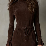 Cecily Elegantní tmavě hnědé semišové midi šaty s šňůrkou