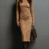 Seraphina Midi šaty z semiše s vysokým krkem a dlouhým rukávem